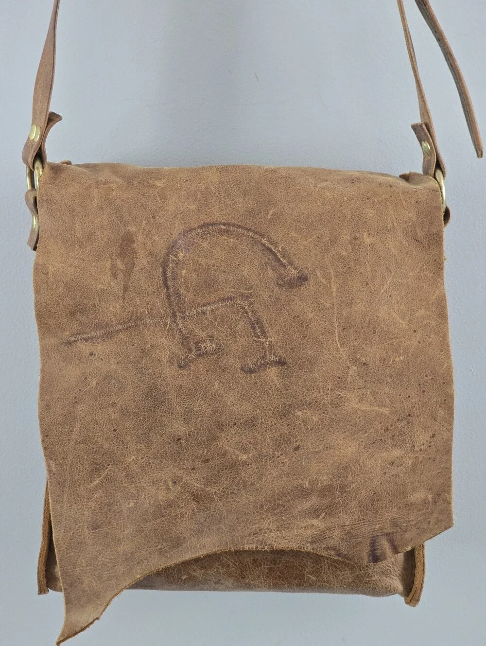 Vintage Ranch Style Branded Tan Leather Adjustable Buckle Strap Crossbody Bag